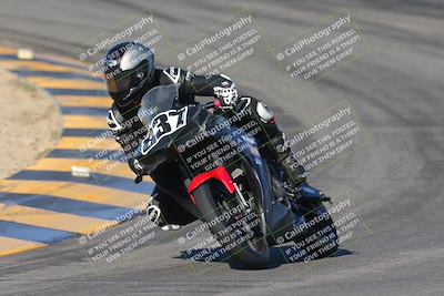 media/Dec-09-2023-SoCal Trackdays (Sat) [[76a8ac2686]]/Turns 9 and 10 (10am)/